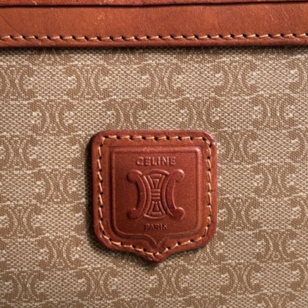 😘CLEAN😘 CELINE Triomphe Macadam Zip Around Document Pouch - Picture 3 of 15